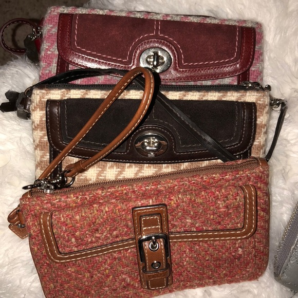 Three COACH WRISTLETS bundle - Picture 1 of 8